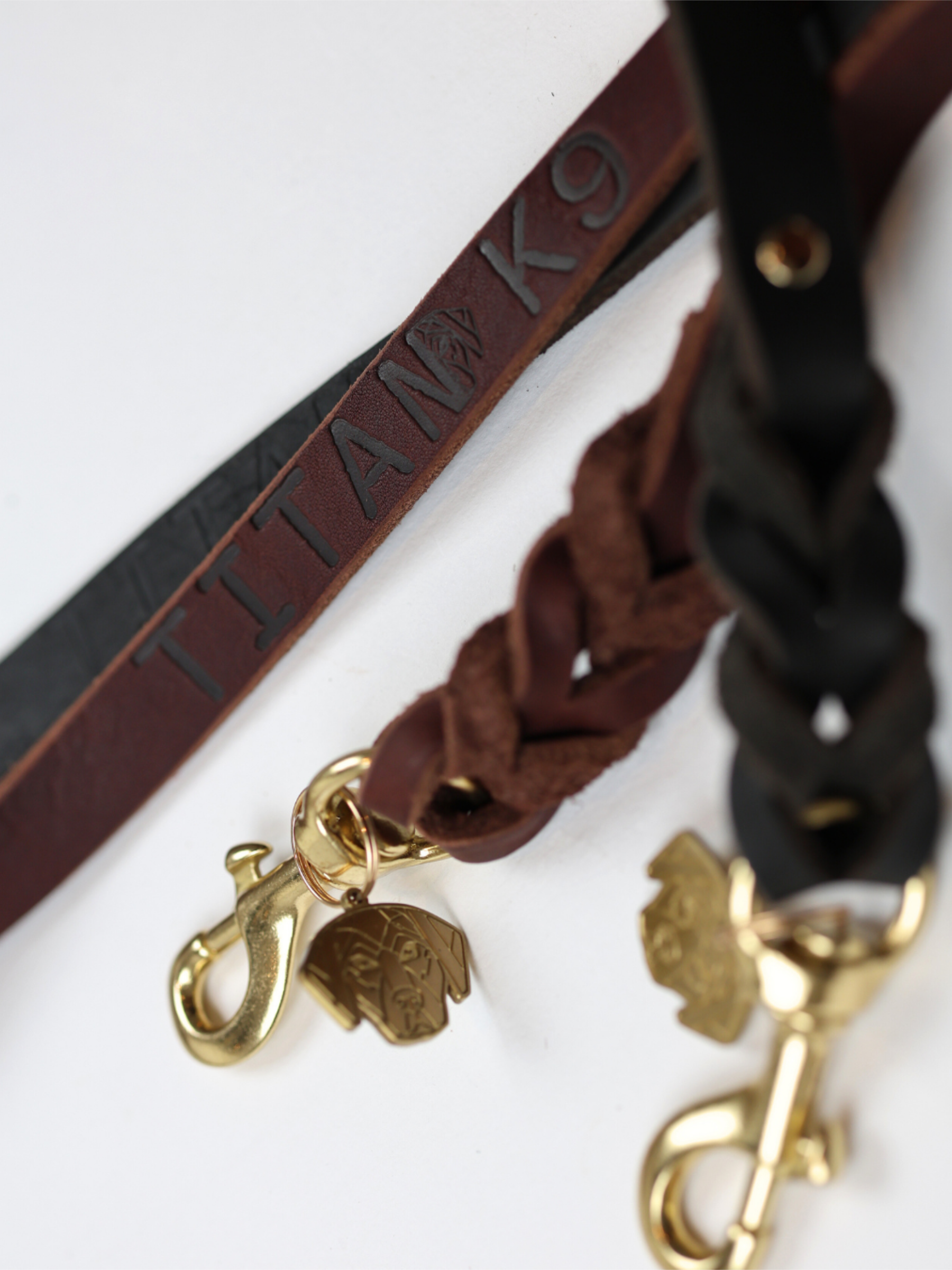 Norfolk Plaited Lead